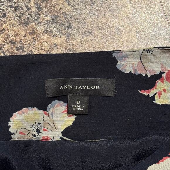 Ann Taylor Womens Skirt Midi Sheer Floral Boho Fairy Whimsigoth Black Size 6 GI - Picture 2 of 5